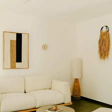 Designer House With Pool View In Montan Сasa de vacaciones