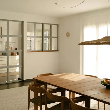 Designer House With Pool View In Montan Ferienhaus *
