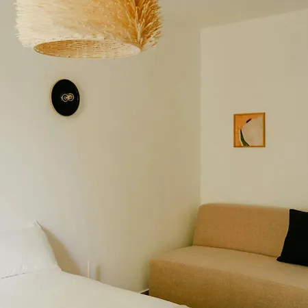 Designer House With Pool View In Montan * Saint-Montan